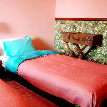 Chaplain House بيت ضيافة براغا